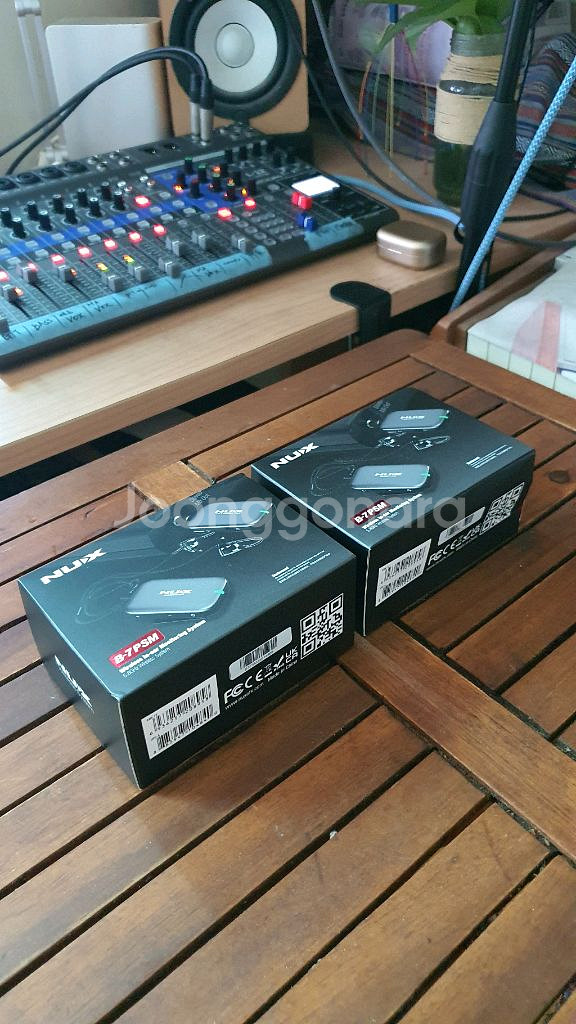 NUX B-7PSM 무선 이어폰 모니터링 시스템 2세트--0