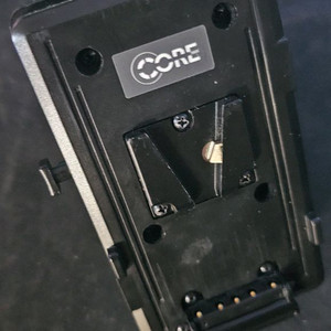 FS7 MK2 에 사용하던 Core V마운트 어뎁터
