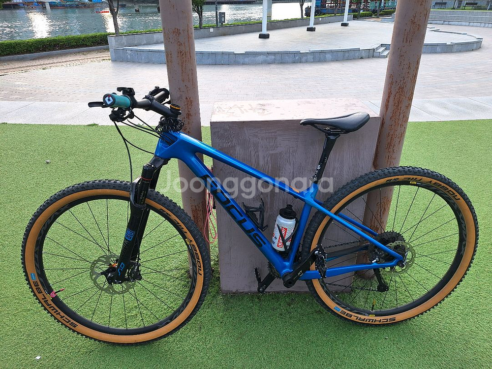 포커스 레이븐 풀 XT 풀카본 MTB--0
