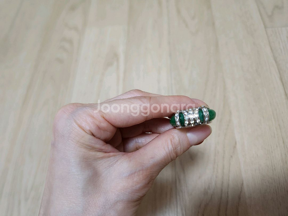 옥반지 가격 다다릅니다--2