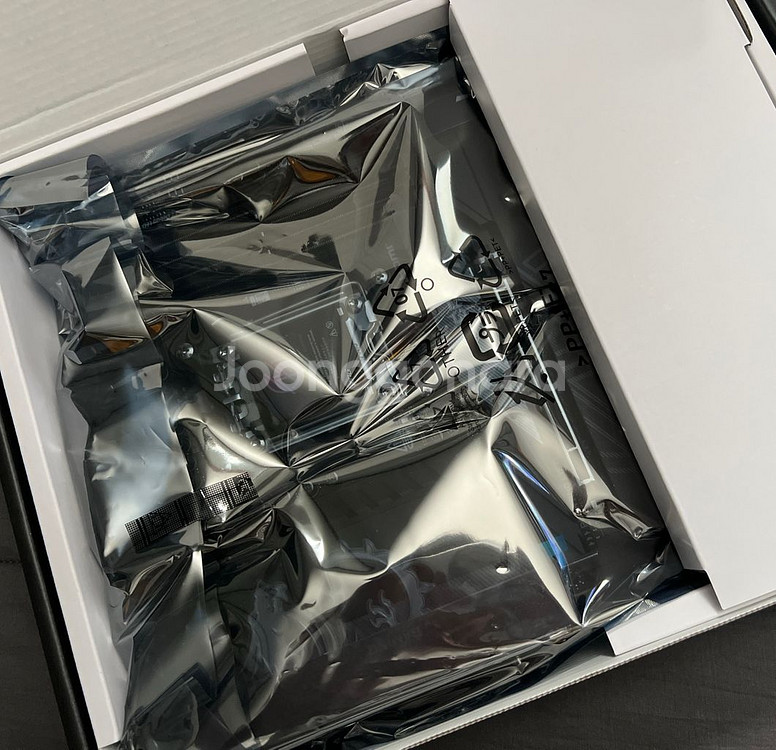 9800x3d x870e 4070ti 리안리 LCD--3