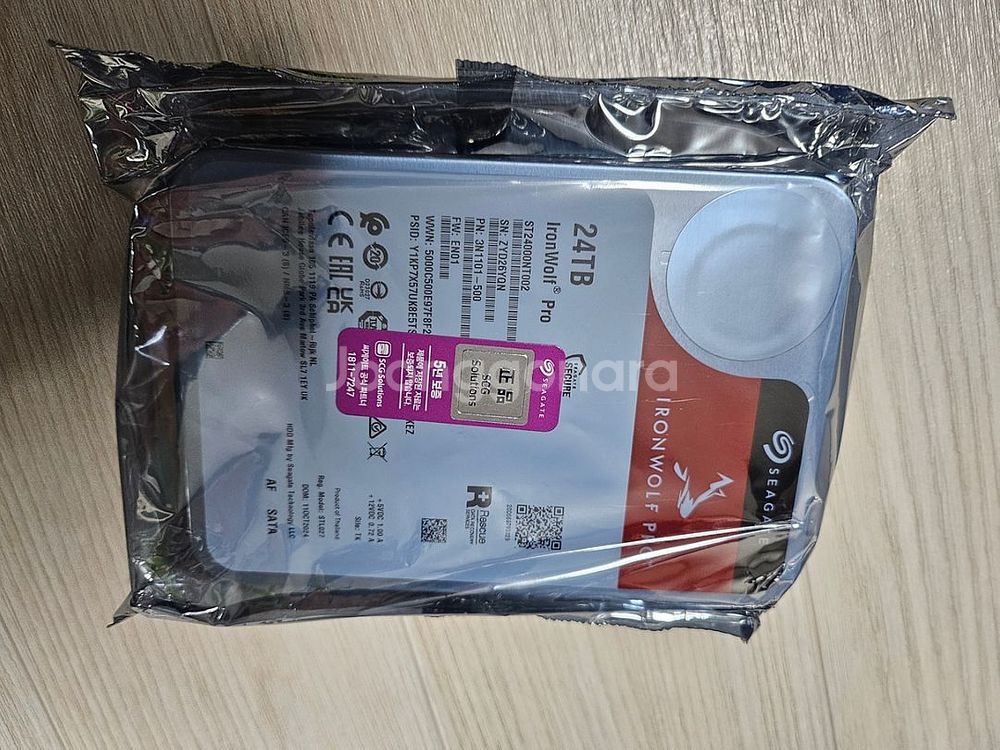 (미개봉) 씨게이트 IronWolf Pro 24TB--0