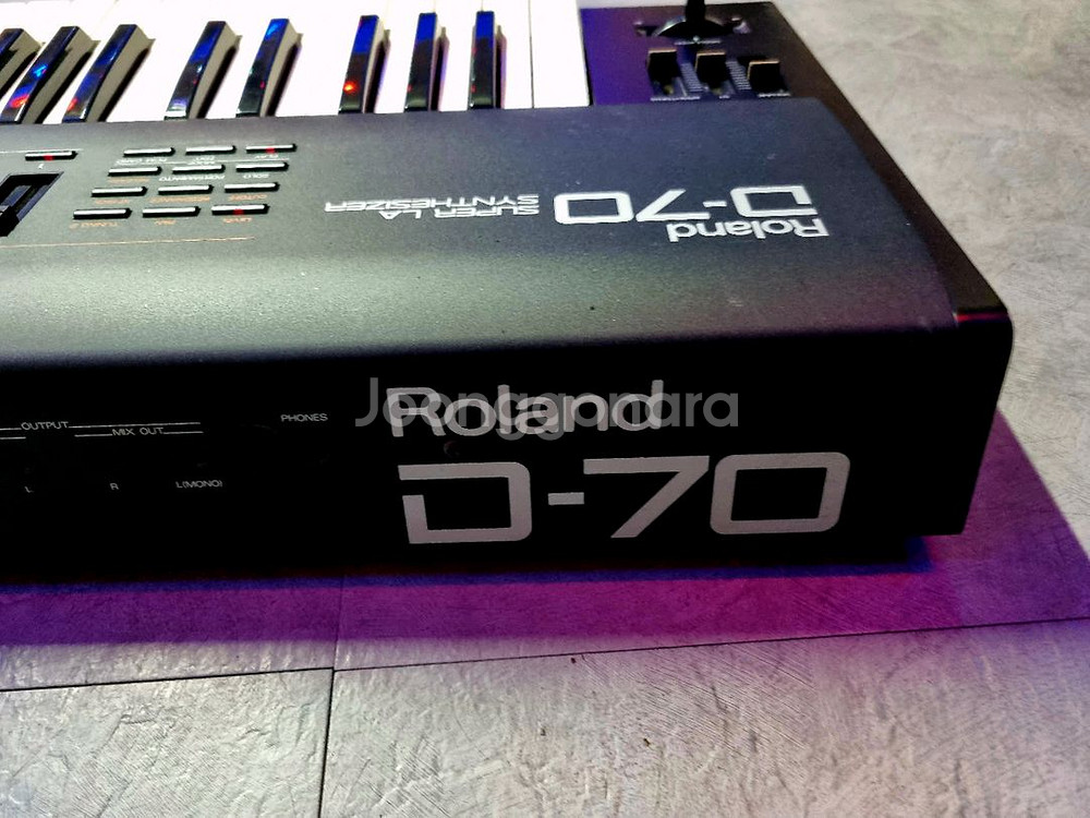 ROLAND D70 신디사이저 판매합니다--3