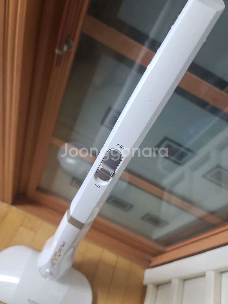 휴스톰 hs-10000w 물걸레 청소기 화이트--2
