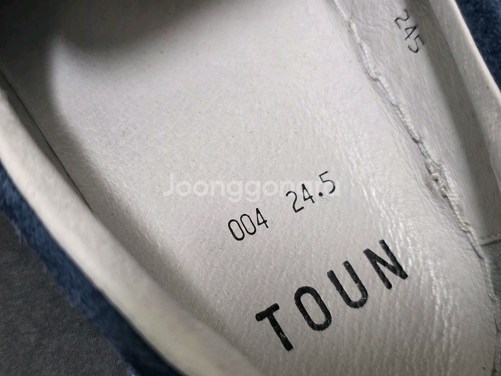 Toun 토운 스웨이드 슬립온 네이비 컬러 245사이즈--2