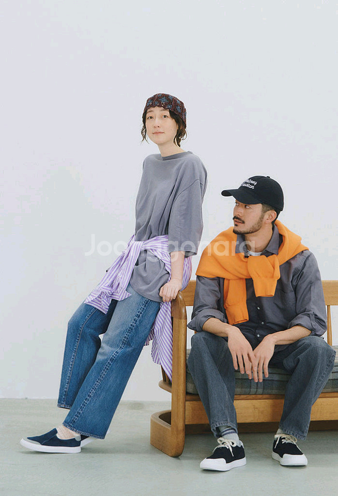 Toun 토운 스웨이드 슬립온 네이비 컬러 245사이즈--4