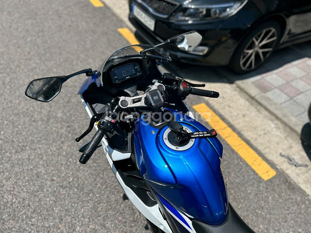 스즈키 GSX-R125 25년 2천km 2CH블박차량--7