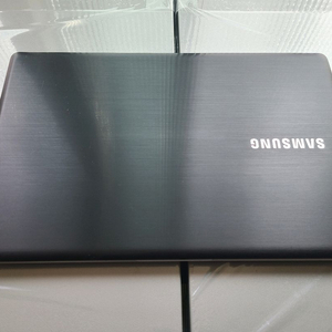 [판매] 삼성 노트북 i5 / SSD 238GB 탑재