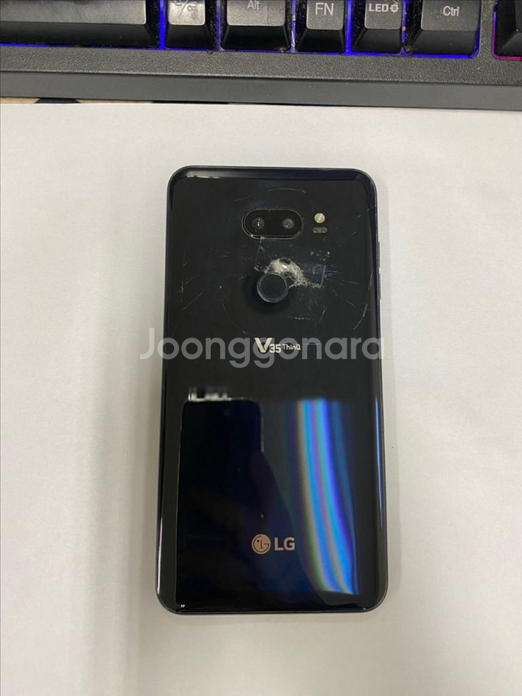 LG V35 블랙 64GB 무잔상 부분파손폰 기능OK--1