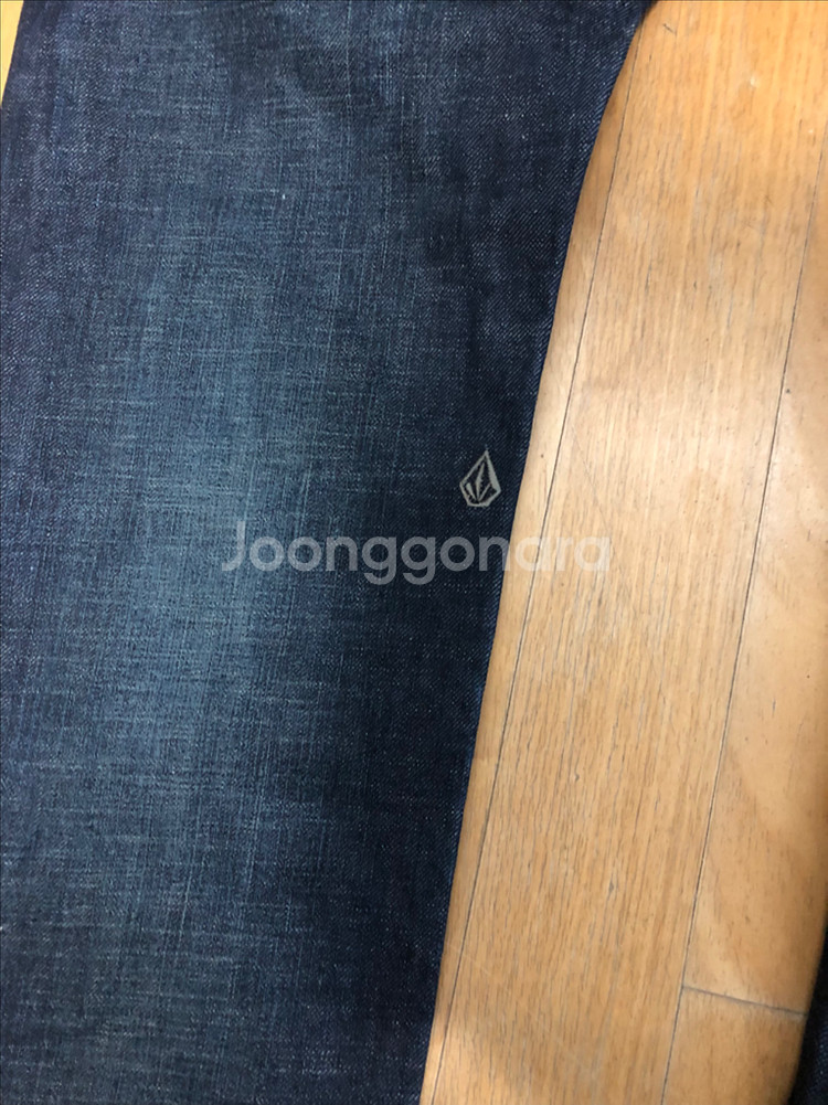 볼컴 딥인디고 스트레이트핏 청바지 데님팬츠 38--7