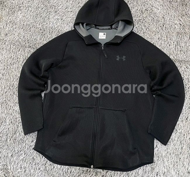 언더아머 블랙 후드 자켓 110/XXL--0