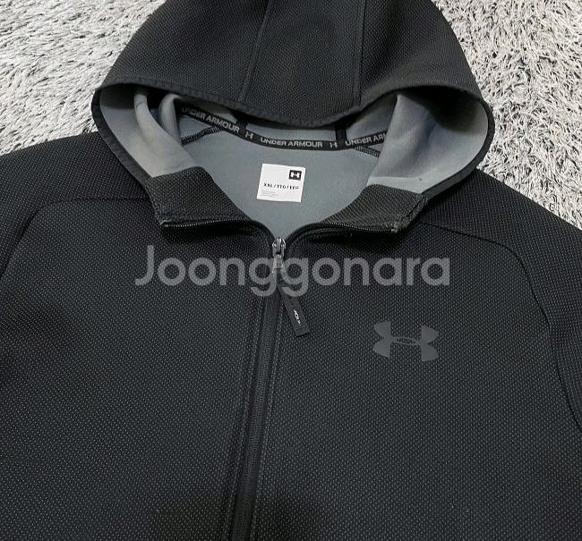 언더아머 블랙 후드 자켓 110/XXL--1