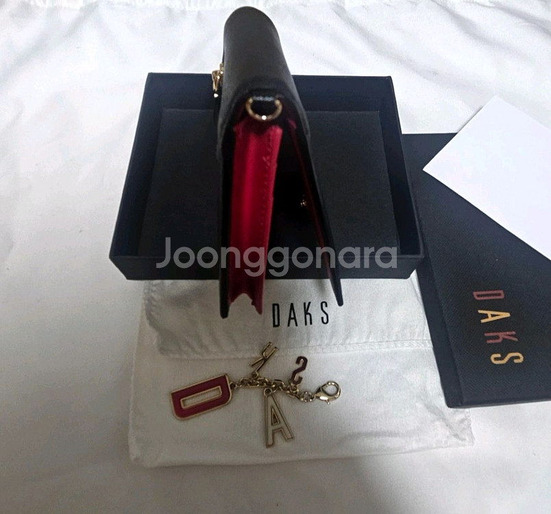닥스 반지갑 정품 구성품 사진 참고 하자없어요 택배비--2