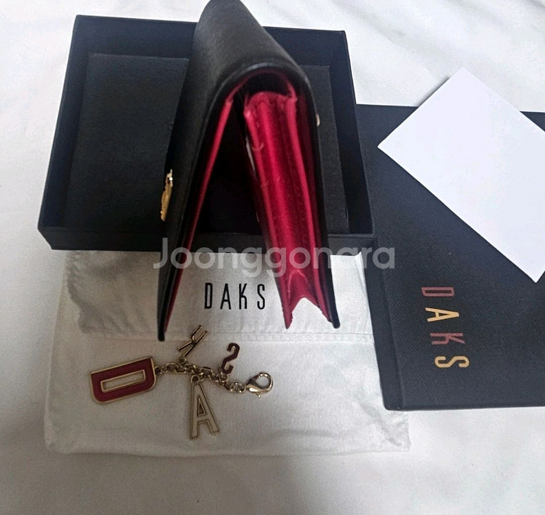 닥스 반지갑 정품 구성품 사진 참고 하자없어요 택배비--4