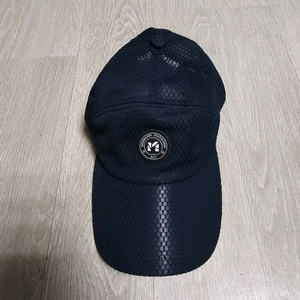 밀레 마운틴캡 네이비색 메쉬 모자