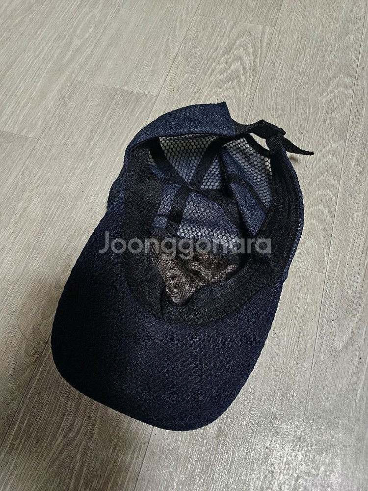 밀레 마운틴캡 네이비색 메쉬 모자--2