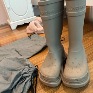 발렌시아가 X 크록스 Boots Beige 36사이즈