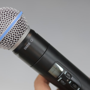 슈어 무선마이크셋트 ULXS4 900메가 & SM58
