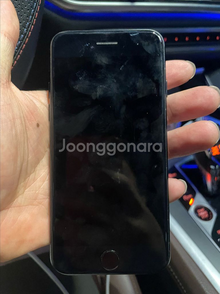 아이폰se2 64g--4