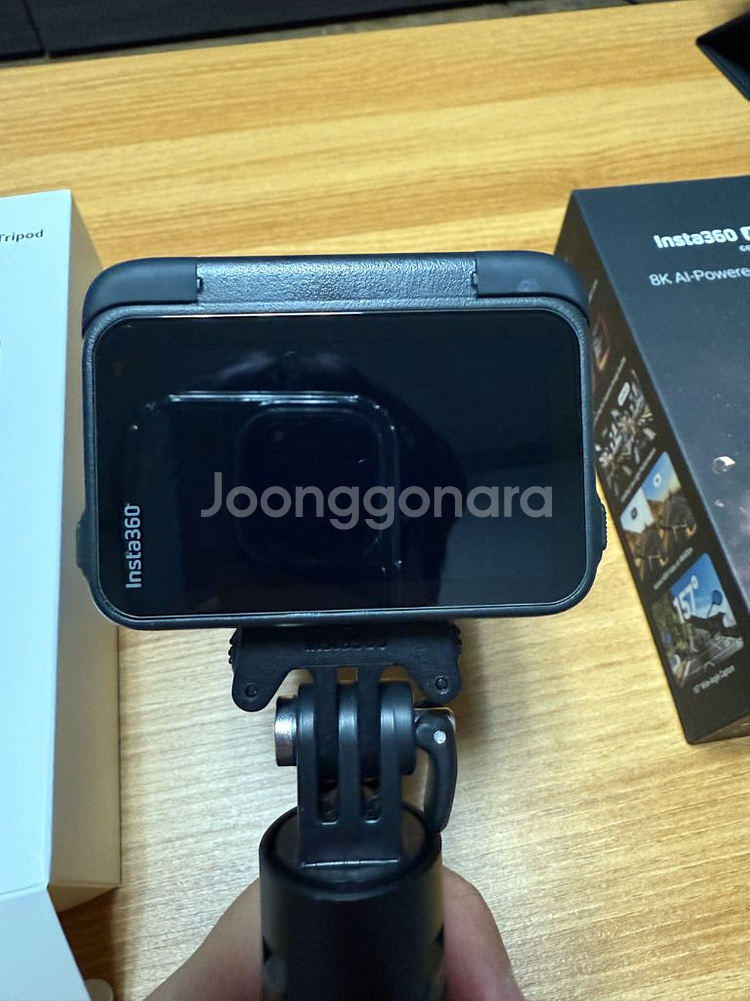 인스타360 에이스 프로2 듀얼 배터리(+미니삼각대)--1