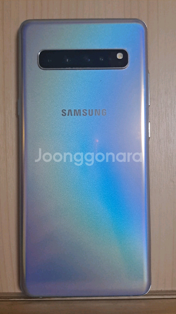 갤럭시 s10 5G 실버 팝니다--4