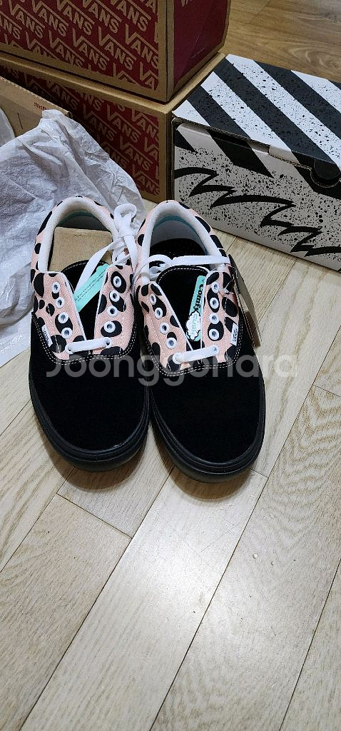 새상품) 반스 스니커즈 운동화--2