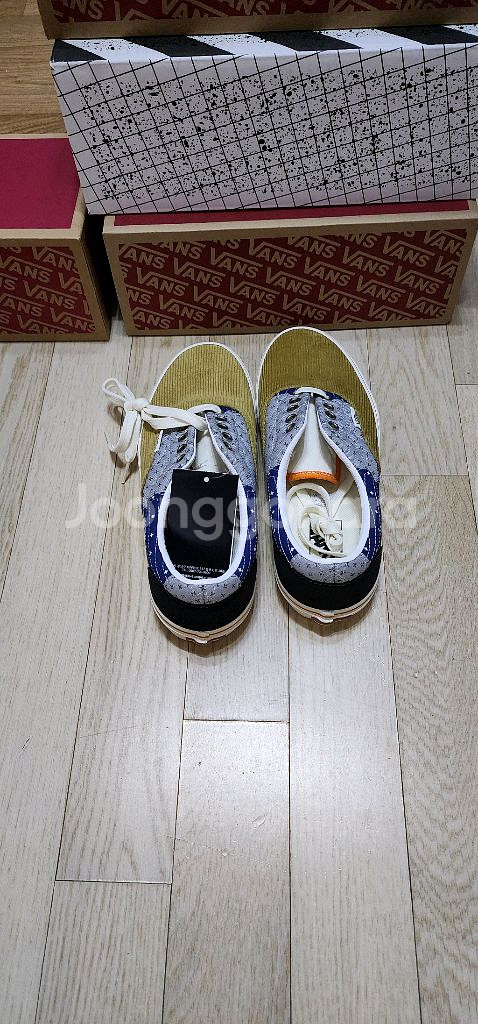 반스 에라 퀼티드 반다나 멀티 스니커즈 (새제품)--6