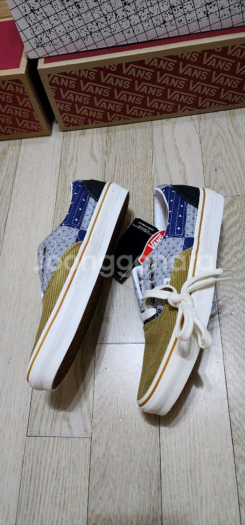 반스 에라 퀼티드 반다나 멀티 스니커즈 (새제품)--3