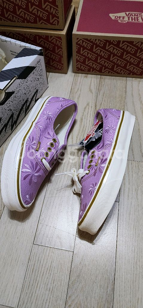 반스 어센틱 플라워 자수 새상품--4