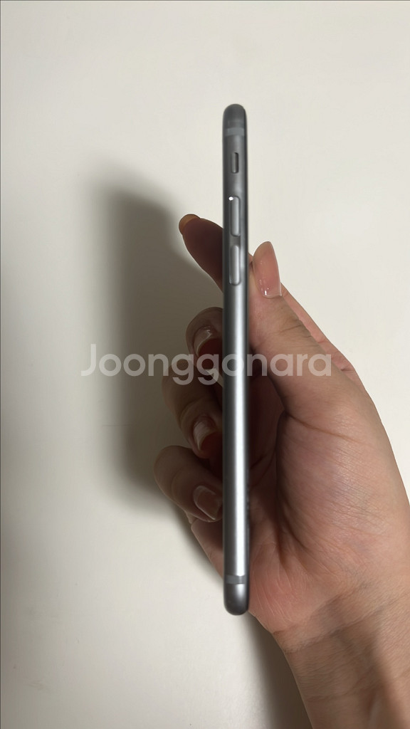 아이폰 6s 실버 부품용 양도합니다--3