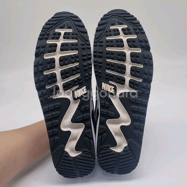 나이키 에어맥스90 남성골프화260.--2