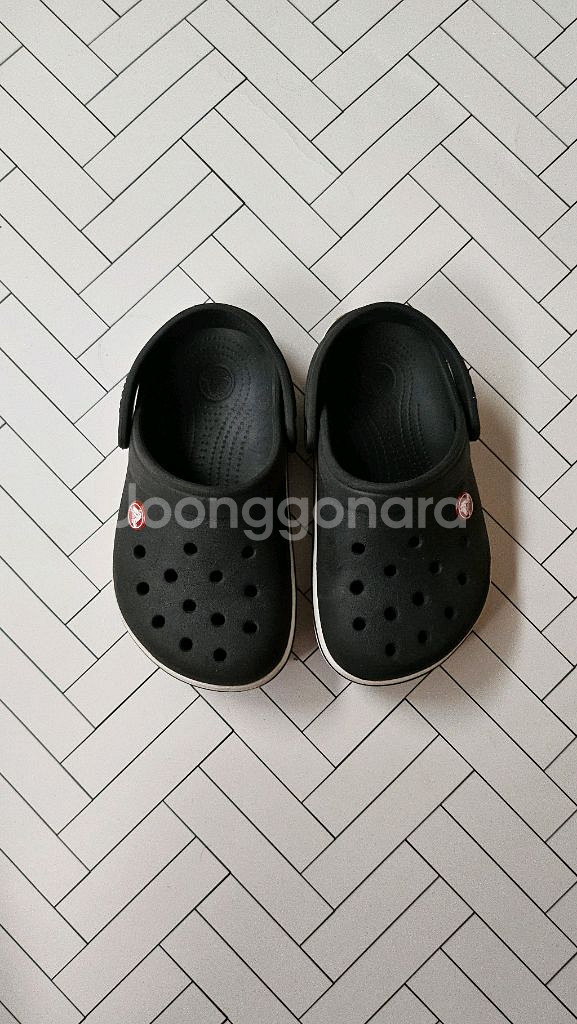 크록스 정품 J1 (약 180mm) 블랙 클로그샌들--0