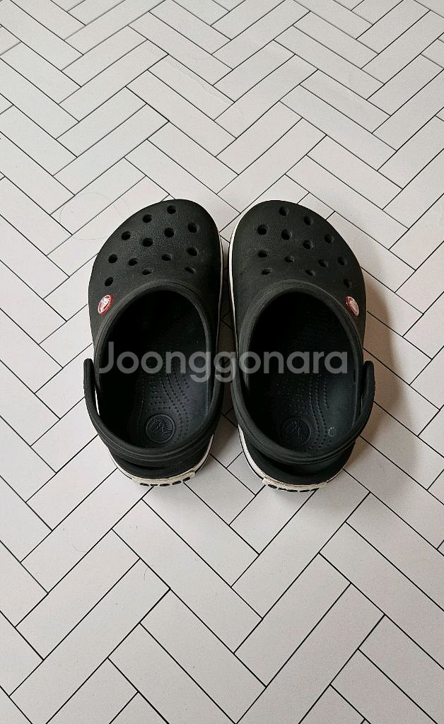 크록스 정품 J1 (약 180mm) 블랙 클로그샌들--2