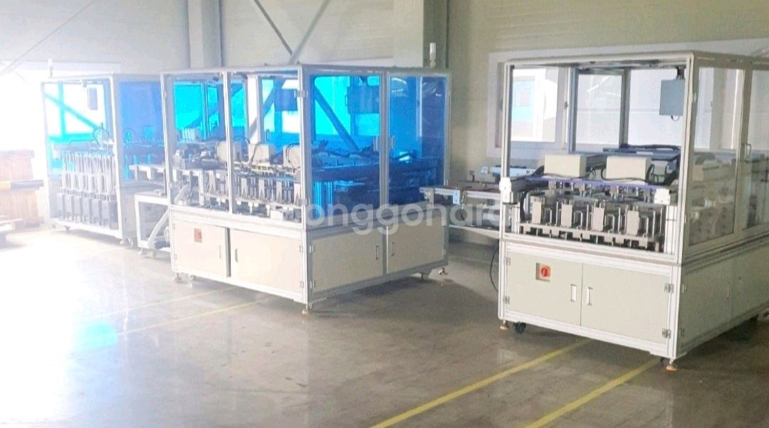 (중고)전자동 3D 마스크 포장기계 자동 파우치 포장기--7
