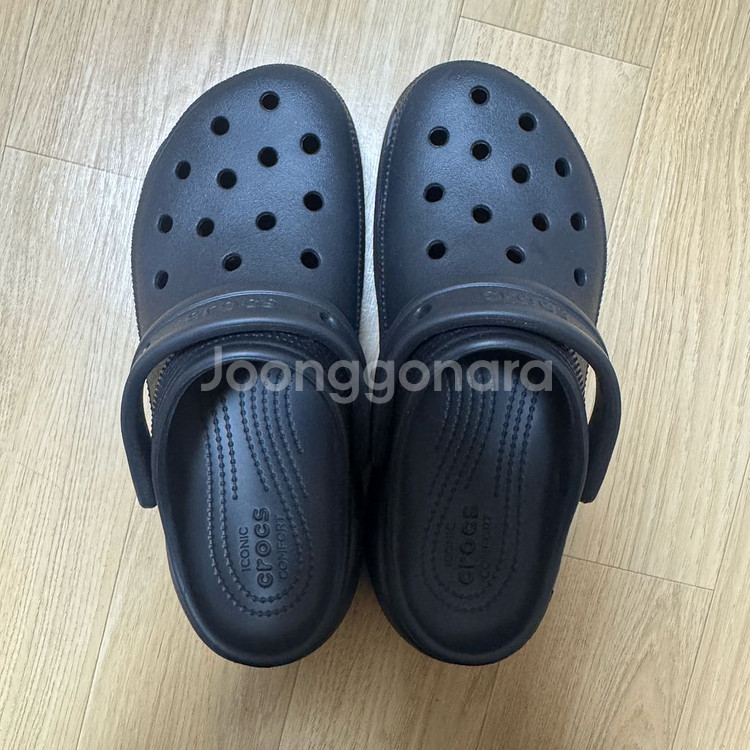 크록스 클래식 플랫폼 클로그 검정 250--0