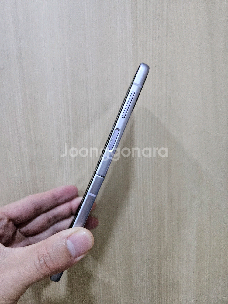 플립3 갤럭시 256G 팝니다--2