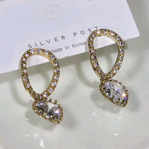 큐빅 지르코니아 셋팅 드롭귀걸이