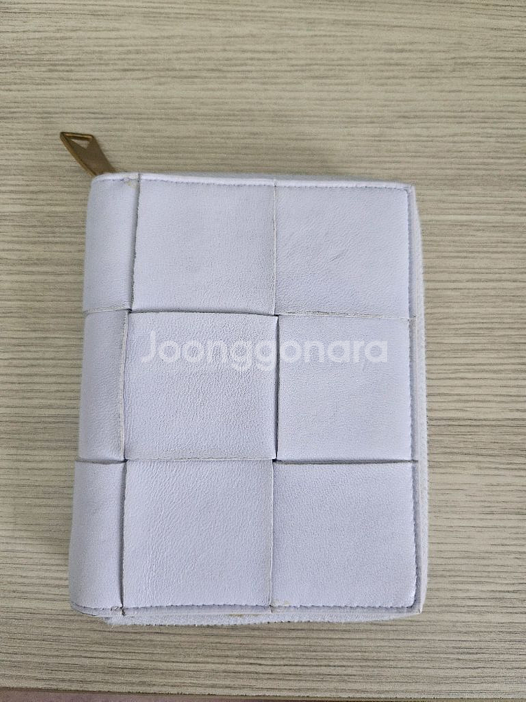 보테가 베네타 집 어라운드 지갑 머스 워시드--1