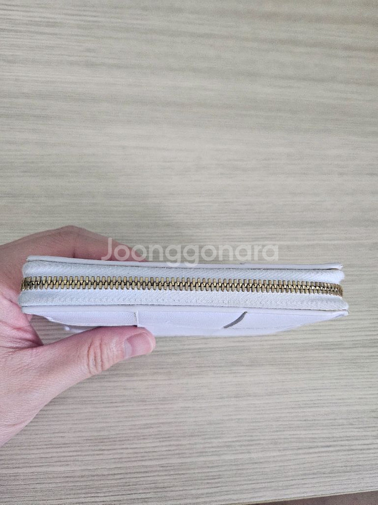 보테가 베네타 집 어라운드 지갑 머스 워시드--2