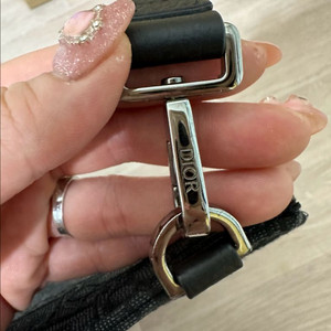 디올 a4 파우치 클러치