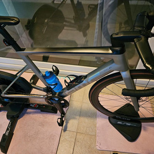 2022년식 BMC 팀머신 SLR01 FIVE