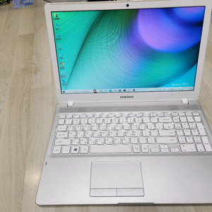 삼성노트북5 NT500R5K i5노트북팝니다