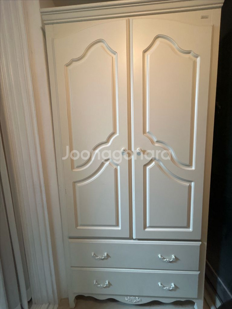 프란시아 뉴엔느 엔틱옷장 2개--0