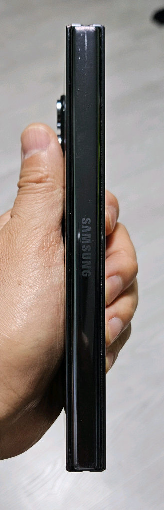 갤럭시 Z폴드5 블랙 512GB 싸게 팝니다.--5