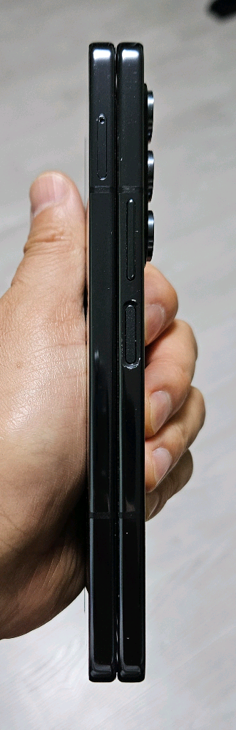 갤럭시 Z폴드5 블랙 512GB 싸게 팝니다.--6