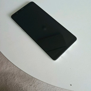 갤럭시 a8 star 상태 a급 판매합니다 멀쩡한 상태