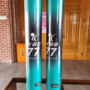 KBB77 셔틀콕