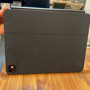 iPad Pro 13인치 + Magic Keyboard