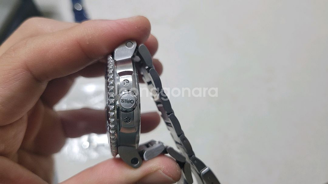 오리스 애커스(아퀴스) 41.5mm 딥블루 팝니다.--2