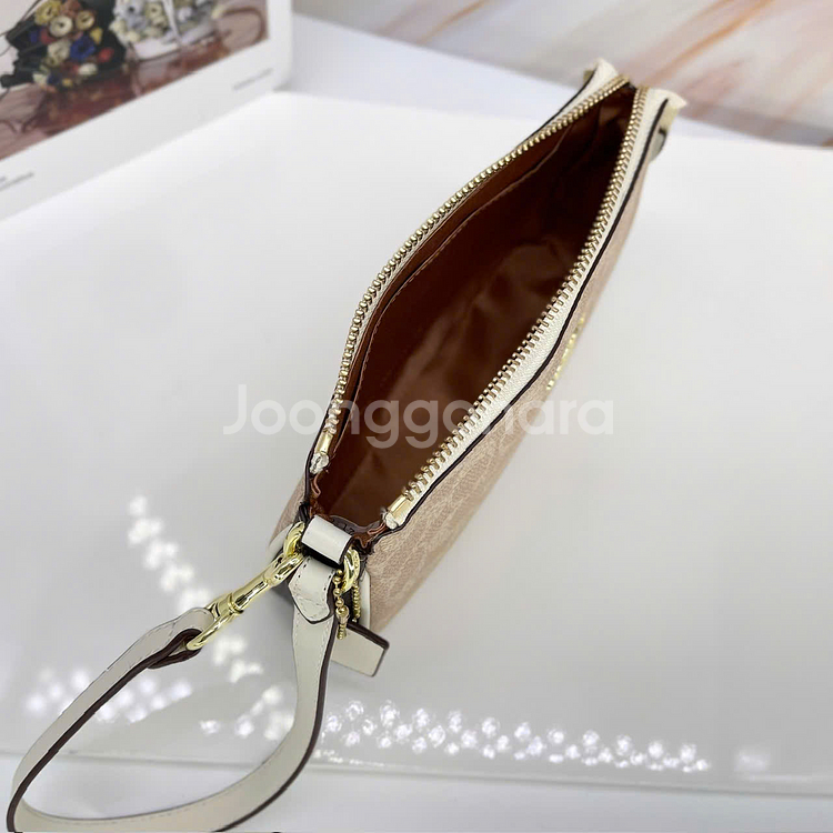 코치 노리타 캔버스 클러치백 C3308 2종[새상품]--5